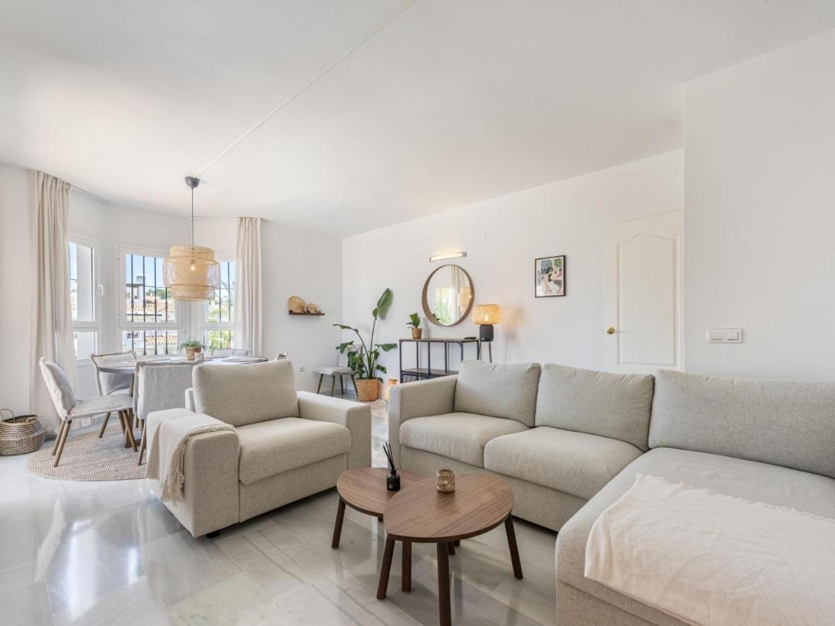 Naranjos Beautiful 1 Bedroom Penthouse Apartamento