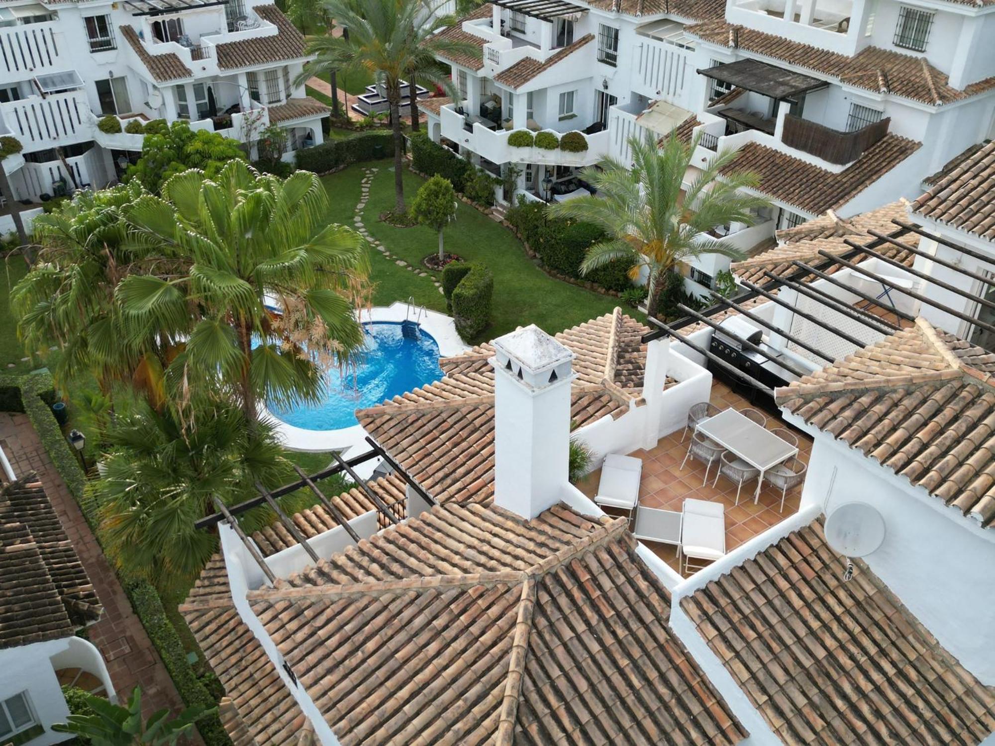 Naranjos Beautiful 1 Bedroom Penthouse